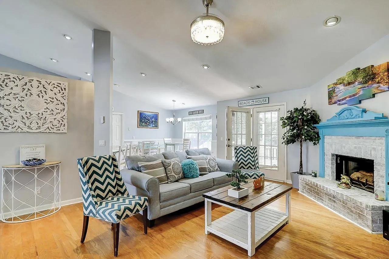 Island Oasis A- Upstairs Apartment Savannah 0*,  United States